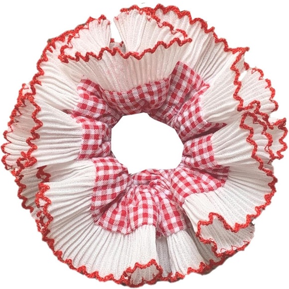 Scrunchie - Picture 3 of 3